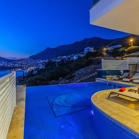 Villa Everes 빌라 카스